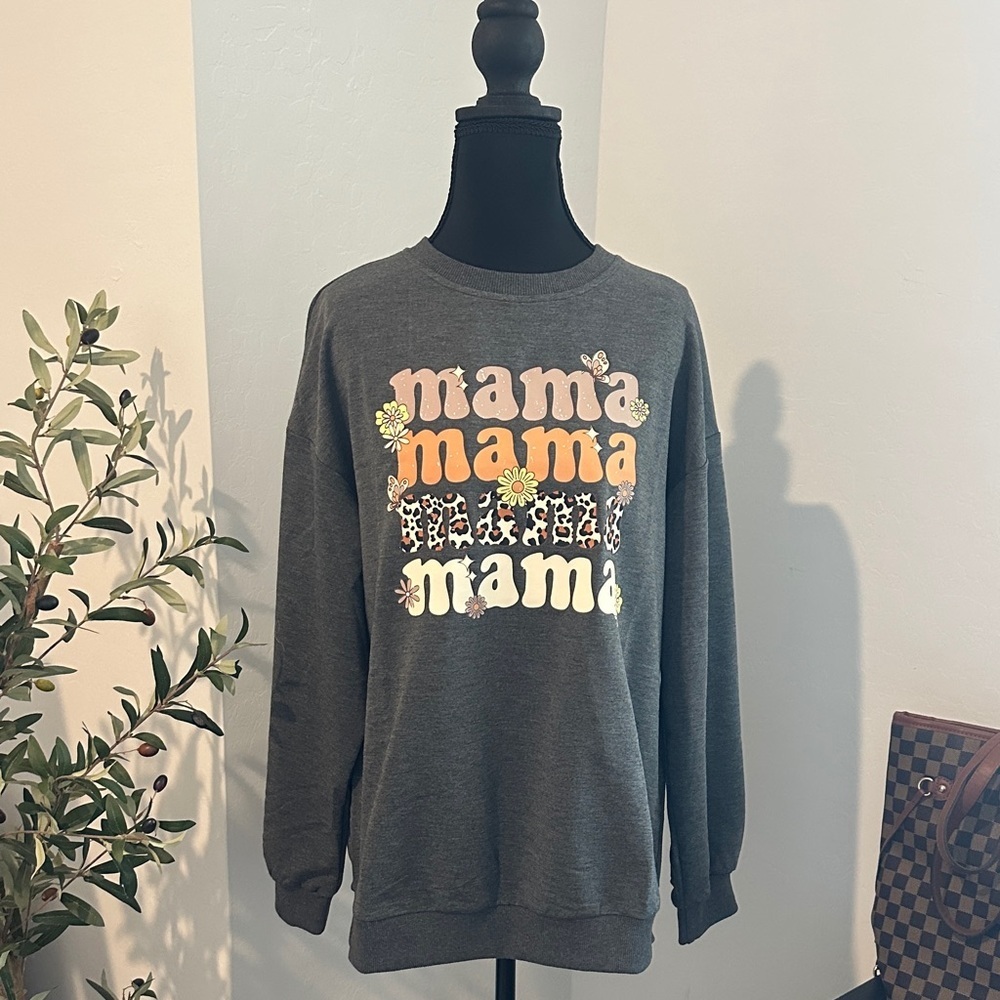 Gray 'Mama' Graphic Sweater